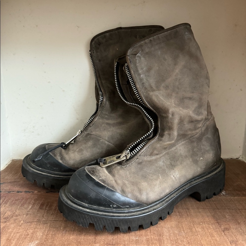 Super soft grey leather boots